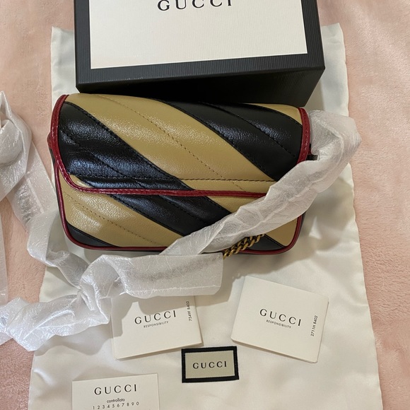 ❌SOLD❌ Brand new 🔥Gucci Super Mini! - Picture 6 of 10
